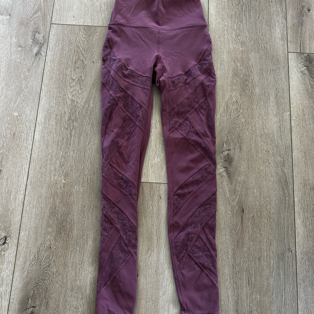 Lululemon pink leggings size 2